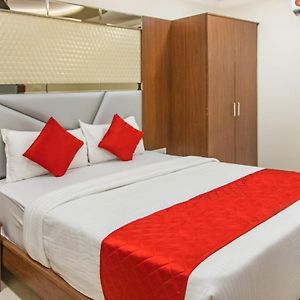Hotel Hometown Near Us Embassy Bkc